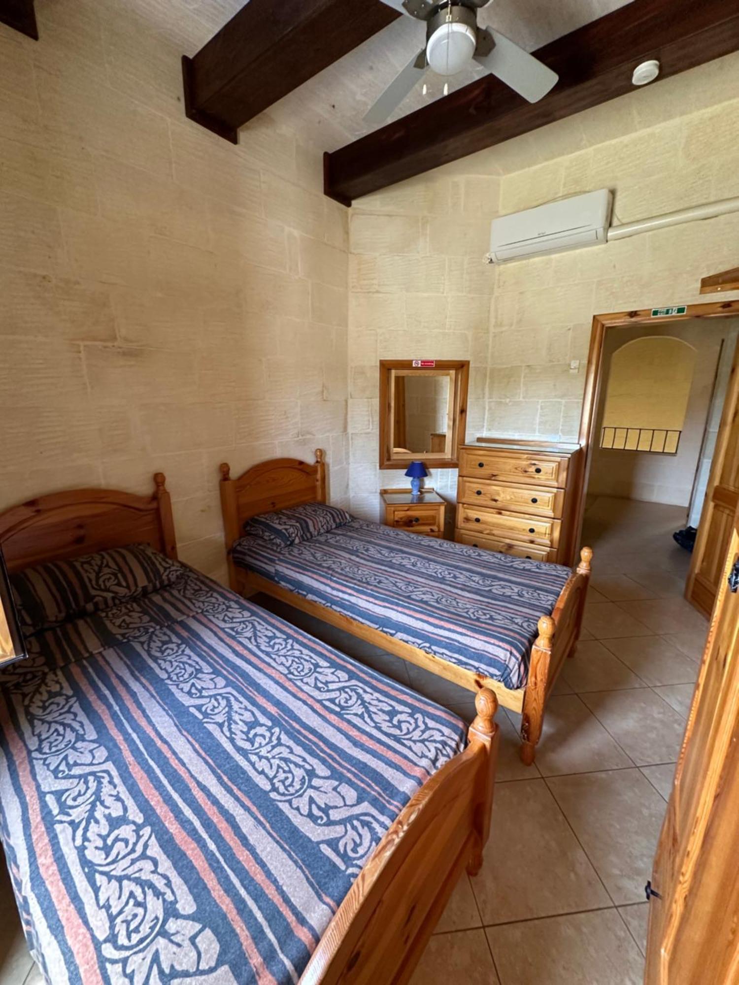 Nawrat Farmhouse อาร์บ ภายนอก รูปภาพ